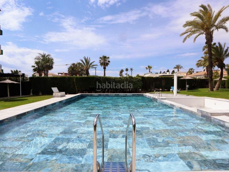 Foto bf3be2af-36dc-4167-bc05-5bf24783f2bc. Apartamento 135 m de luz, espacio y mediterráneo en primera línea de costa en Orihuela