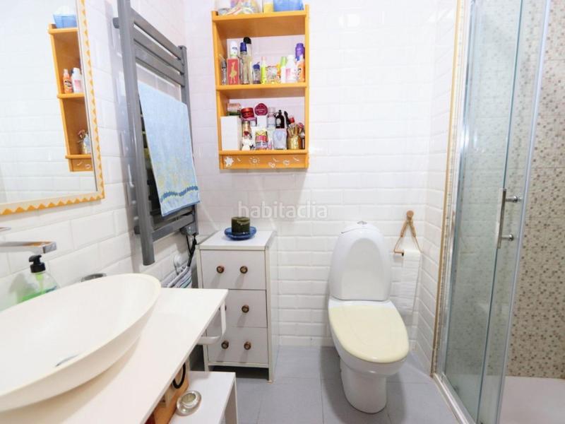 Foto f16bb6c1-3b4d-4ded-ab53-db33bd262751. Apartamento 135 m de luz, espacio y mediterráneo en primera línea de costa en Orihuela