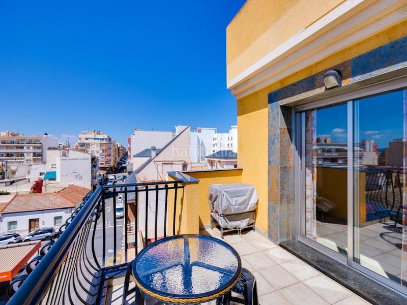 Foto 7fbc536d-a8f6-491a-8f1c-b8ed775053b4. Attico in Puerto Deportivo Torrevieja