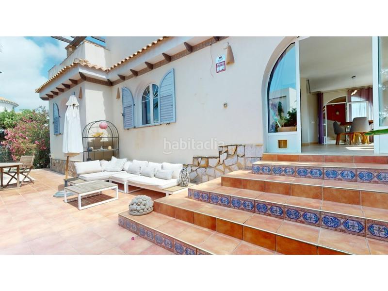 Foto ca5f2916-e06f-47e9-9bae-f6dab75e6de8. Haus mit heizung pool in La Zenia Orihuela