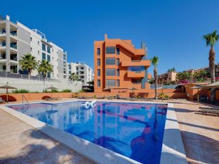Apartment  N/a. Precioso apartamento en planta baja con jardín de 79m2, dos terr