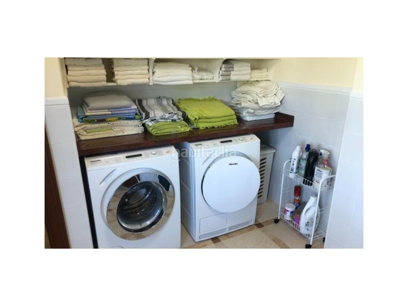 Foto 312ed1b3-dd95-4533-9477-fa63bd570018. Maison avec parking piscine dans Cabo Roig Orihuela