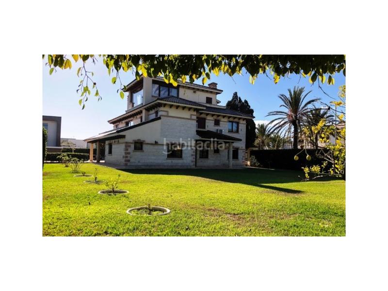 Foto 746145bc-4b42-4745-a188-59afdbf85e31. Maison avec parking piscine dans Cabo Roig Orihuela