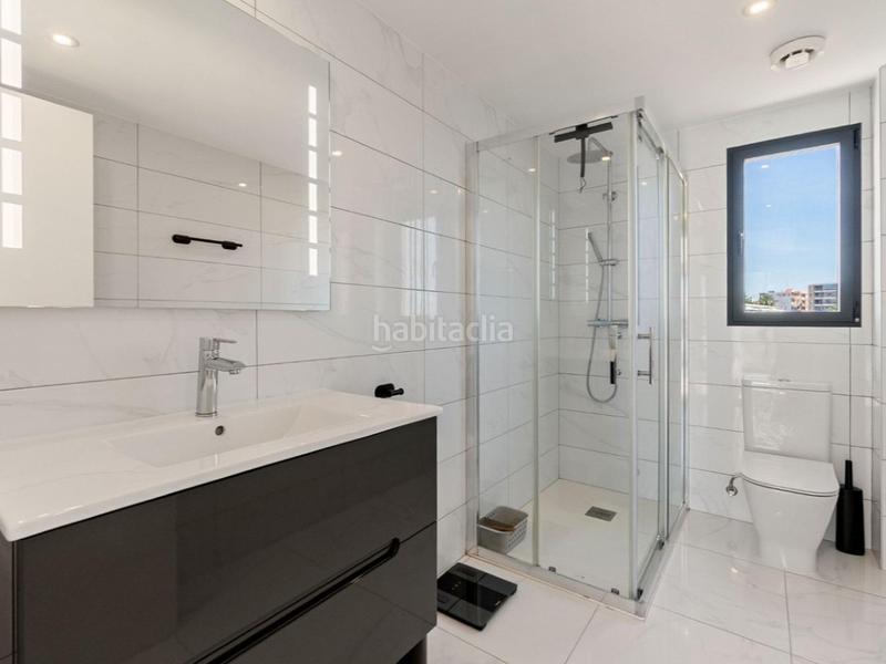 Foto 48100fc3-c8ea-4670-b8d5-2a6b3706618f. Casa in avenida mare nostrum 8-a in La Veleta Torrevieja