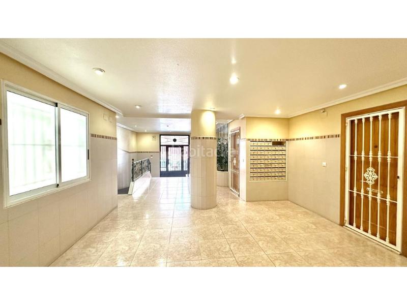 Foto d3f775ba-1687-4343-b662-cdf8ae19d1af. Piccolo appartamento in calle jose hurtado romero-felic 2 in Torrevieja