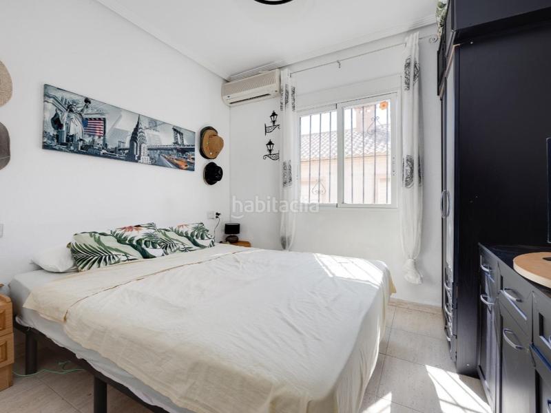 Foto 48fe76ed-2ecc-479e-b91d-a5326147357c. Maison dans calle avellaneda 18 dans Aguas Nuevas Torrevieja