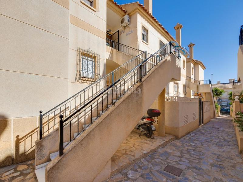 Foto e72062b6-0430-4797-bd0a-8eef918e897c. Maison dans calle avellaneda 18 dans Aguas Nuevas Torrevieja