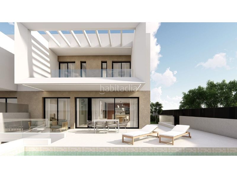 Foto b2b0f0f7-6e1e-4bbd-a19a-bf68db94004c. Casa amb piscina a Dolores