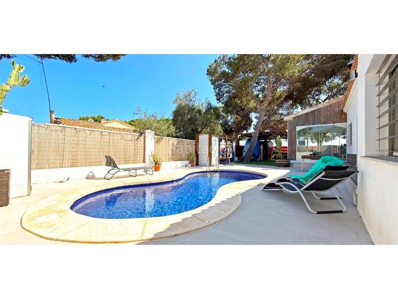 Foto 0fc3377d-57dd-40ec-a940-5531dceef083. Casa en calle fragata-Punta Prima 15 villa de 4 dormitorios con piscina privada en Punta Prima en Orihuela