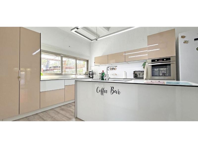 Foto 427a7e32-7229-46b1-b394-dd13ac935f26. Casa en calle fragata-Punta Prima 15 villa de 4 dormitorios con piscina privada en Punta Prima en Orihuela