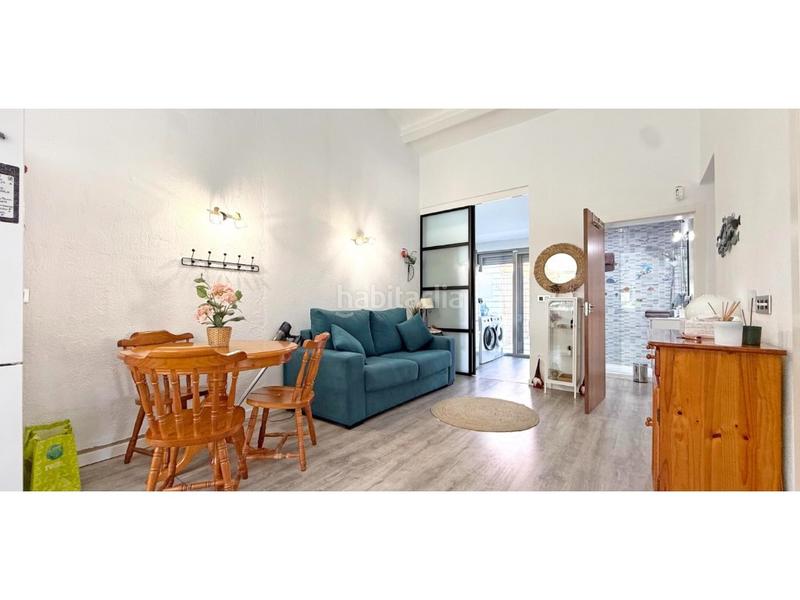 Foto aae7331e-ffb0-4123-8d07-575f0df79e56. Casa en calle fragata-Punta Prima 15 villa de 4 dormitorios con piscina privada en Punta Prima en Orihuela