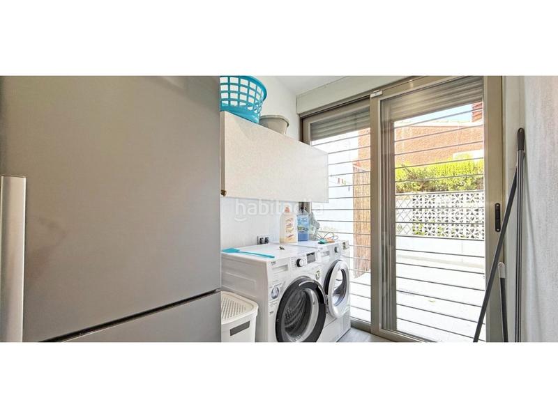 Foto cd95a886-4a19-486a-8e85-8646467a1709. Casa en calle fragata-Punta Prima 15 villa de 4 dormitorios con piscina privada en Punta Prima en Orihuela