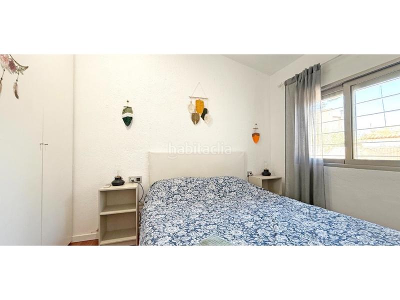 Foto e7bbb673-6ae8-4ea6-9bd2-9f1dbbec580b. Casa en calle fragata-Punta Prima 15 villa de 4 dormitorios con piscina privada en Punta Prima en Orihuela