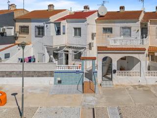 Doppelhaus in Calle manuel benitez-el cordobe. Vivienda pareada 1 habitación venta torrevieja