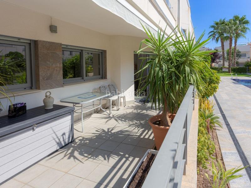 Foto c0803b07-39f0-41c5-acb3-ad85868a4c44. Apartamento  en planta baja con terraza de 20m2 en residencial villa amalia, en Torrevieja