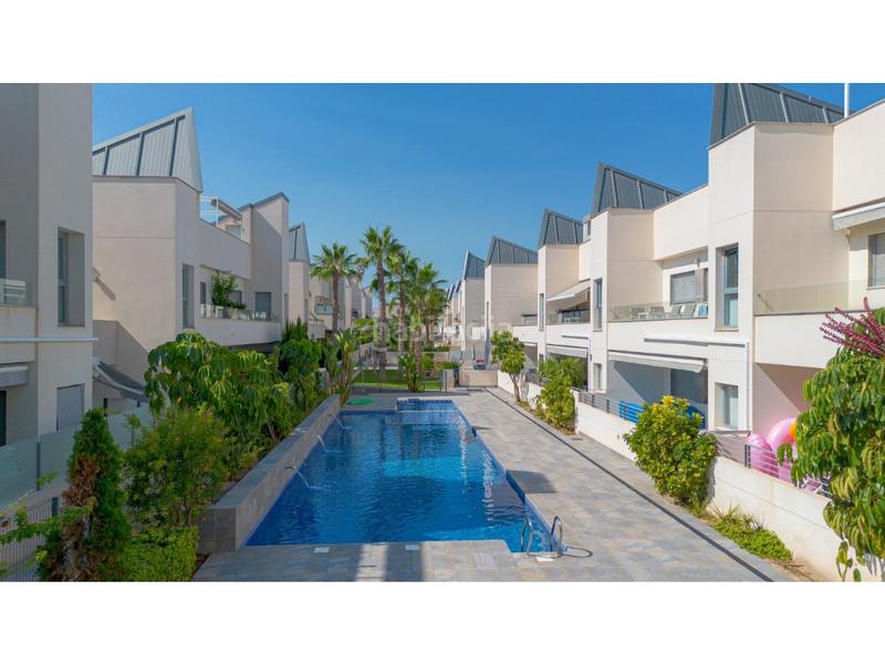 Foto fb03f797-4c03-4002-b63e-b3febdf61299. Apartamento  en planta baja con terraza de 20m2 en residencial villa amalia, en Torrevieja