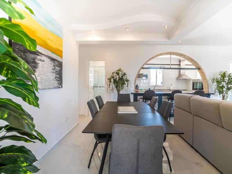 Foto 15967414-e3f7-4b01-aa72-4b966eda3cbc. Casa con piscina in Zona Carrefour - Urbanizaciones Torrevieja