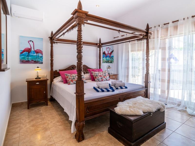 Foto 1b8dd44f-364e-4cdc-9c72-5bbd7e480068. Casa con piscina in Zona Carrefour - Urbanizaciones Torrevieja