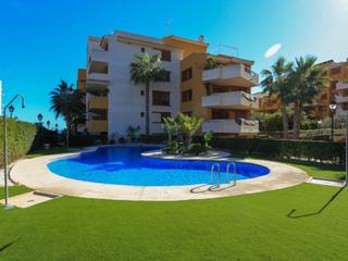 Apartament a Punta Prima. Apartamento de 2 dormitorios y 20m2 de terraza en residencial la