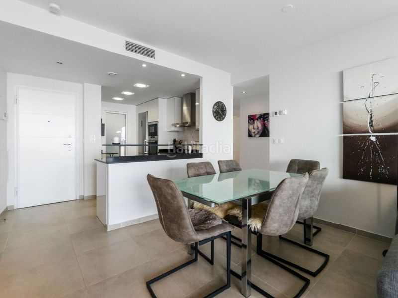 Foto 21e49d8f-1386-4169-8de7-5306a55725ac. Apartament amb aparcament piscina a Punta Prima Torrevieja
