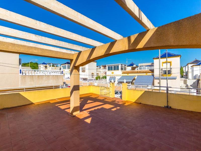 Foto 03382e1a-a342-4fb8-ba06-8406b17c6e17. Casa adosada vivienda adosada 2 habitaciones venta en Torrevieja