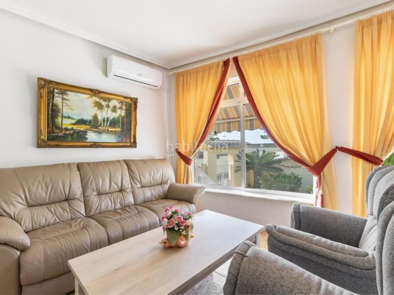 Foto 2a217d17-e7d2-443b-a67b-282912845d05. Casa villa orientada al sur con piscina privada y 3 dormitorios en ciudad quesada en Rojales
