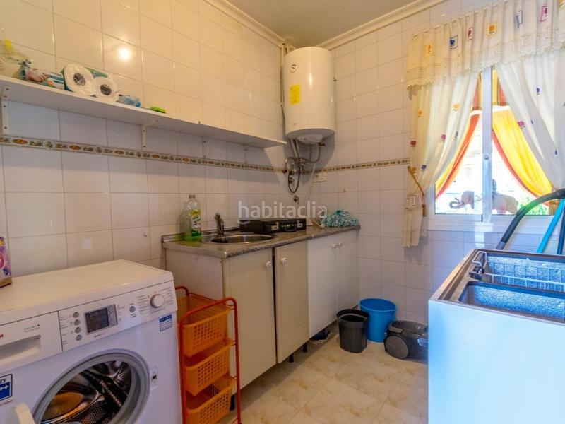 Foto dba88993-6ebc-48c7-8d5d-7e9fb4f644c9. Casa villa orientada al sur con piscina privada y 3 dormitorios en ciudad quesada en Rojales