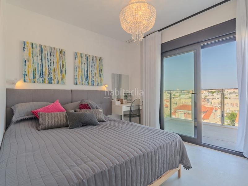Foto c8c1d6c9-ecea-48e0-a7c4-62765f11d984. Dachwohnung in La Zenia Orihuela