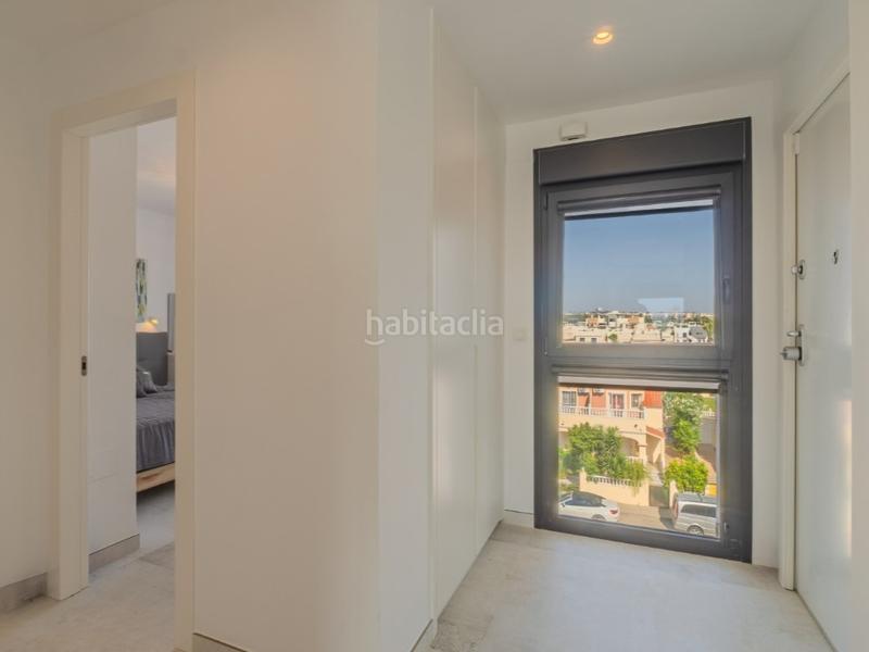 Foto eee90042-0788-4bc9-b215-a99e753feee0. Dachwohnung in La Zenia Orihuela