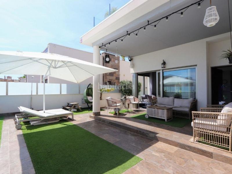 Foto 2e5c2a8d-7904-44ec-842d-0afb0b8111bd. Casa en calle nalon 0 chalet independiente de 5 dormitorios en villamartín en Orihuela