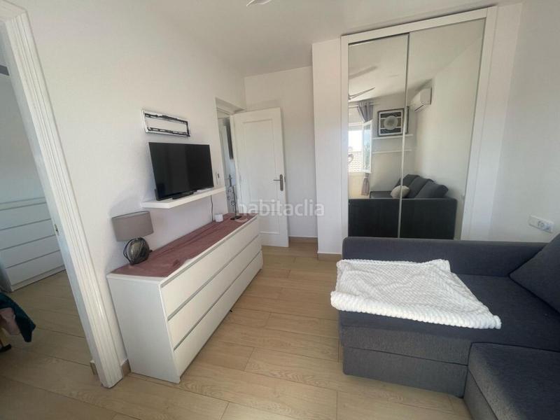 Foto 54fbcb8e-8328-46c3-9f0f-77d08617e160. Casa en urbanizacion p flamenca cl 4 12 villa de 5 dormitorios en Playa Flamenca en Orihuela