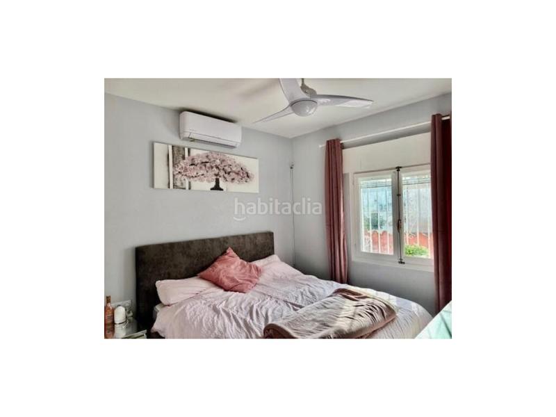 Foto 5e56de19-c486-480d-90cb-ef10927b7347. Casa en urbanizacion p flamenca cl 4 12 villa de 5 dormitorios en Playa Flamenca en Orihuela