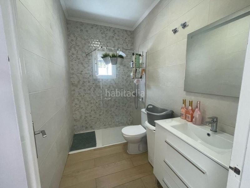 Foto 8556512c-d30b-4941-966c-609df6cdbdc0. Casa en urbanizacion p flamenca cl 4 12 villa de 5 dormitorios en Playa Flamenca en Orihuela