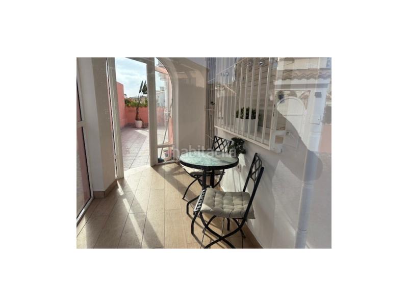 Foto 8f5a2a5e-b3c5-4577-804e-098e390f9001. Casa en urbanizacion p flamenca cl 4 12 villa de 5 dormitorios en Playa Flamenca en Orihuela