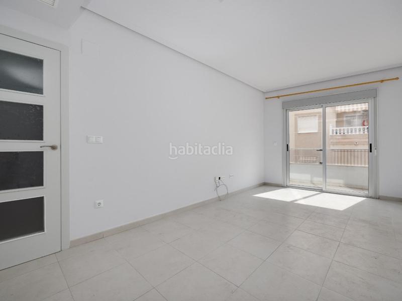 Foto 4e0ba775-002d-4b1e-9366-5dc662d1b25c. Apartamento en calle moriones 27 apartamento de 3 dormitorios en el corazón en Torrevieja