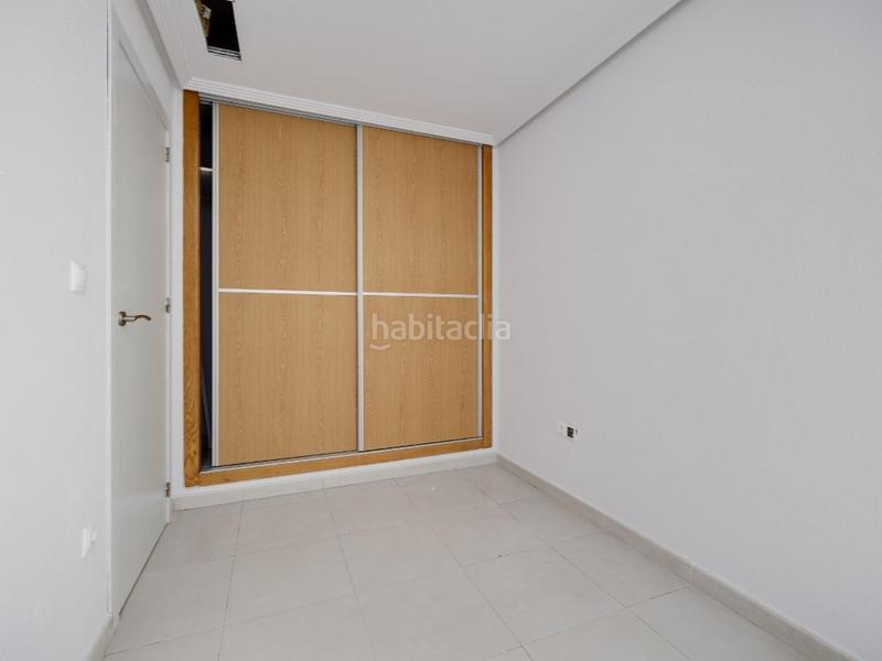 Foto 8ee38656-7ba3-4f52-b3a3-56ce5fe03a05. Apartamento en calle moriones 27 apartamento de 3 dormitorios en el corazón en Torrevieja