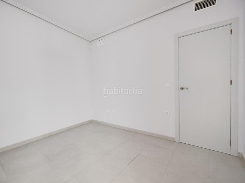 Foto 9390c732-3e18-43fb-a89b-0cc38bbbf18d. Apartamento en calle moriones 27 apartamento de 3 dormitorios en el corazón en Torrevieja