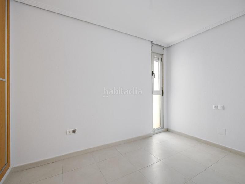 Foto b0a777ac-e408-4c60-9d59-56797ff22cfe. Apartamento en calle moriones 27 apartamento de 3 dormitorios en el corazón en Torrevieja
