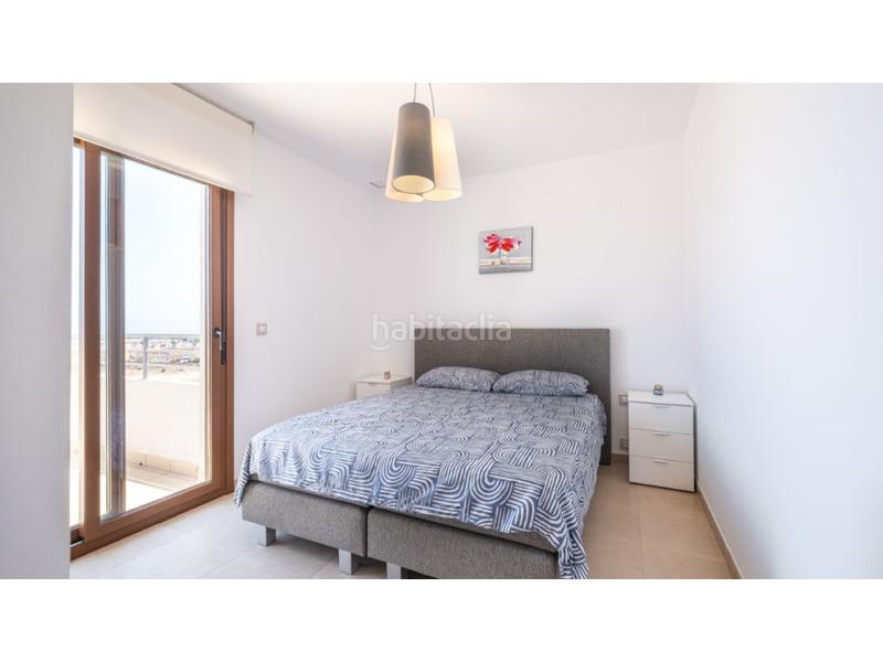 Foto 7dd7edf3-0681-4f3c-b717-27999205819a. Apartamento ático con garaje, trastero y vistas panorámicas en la costa blanca en Orihuela