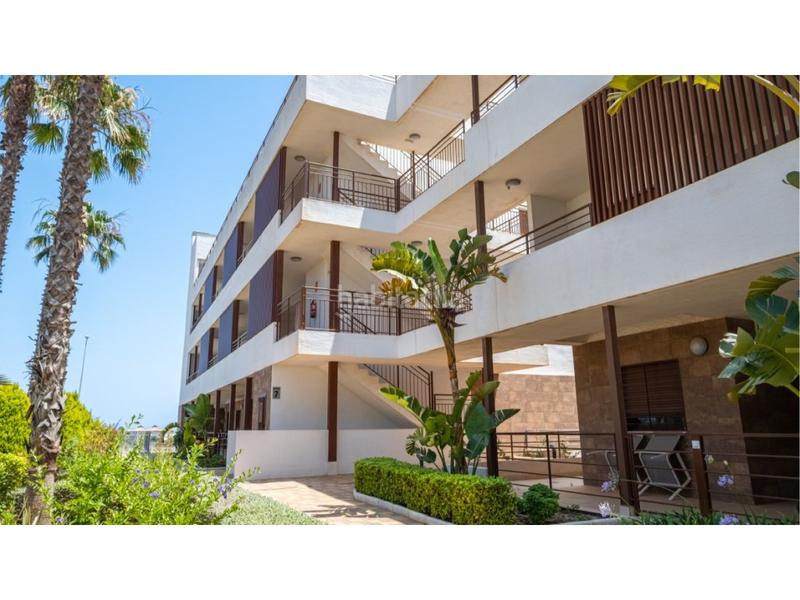 Foto a1996cf5-e3ef-4f07-8b24-5ffc0edd13d9. Apartamento ático con garaje, trastero y vistas panorámicas en la costa blanca en Orihuela