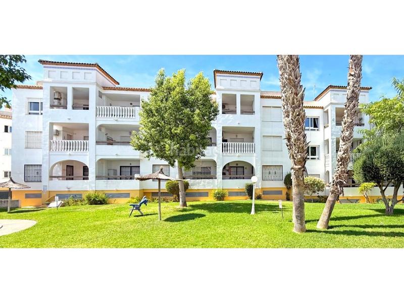 Foto 917b006e-9e8a-4b5c-a29a-49b7a135c592. Apartament amb aparcament a Villamartín-Las Filipinas Orihuela