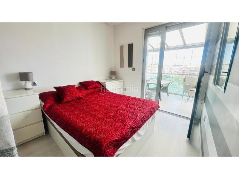 Foto 1be569b8-51d6-45f1-89aa-402204365634. Penthouse with pool in Zona Playa del Cura Torrevieja