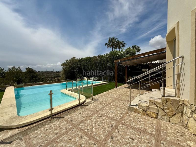 Foto 42706f03-46a5-4ef7-b0d9-261a70005576. Casa hermosa villa rodeada de una naturaleza impresionante en Orihuela