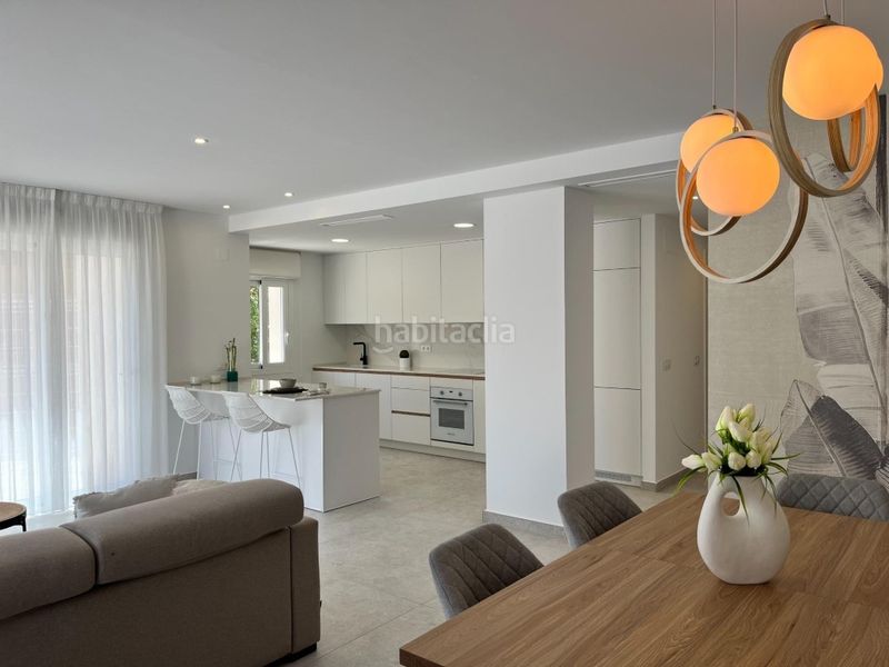 Foto f61ba234-5839-4699-b8f5-5e757b4c261b. Apartament amb piscina a Torreblanca Torrevieja
