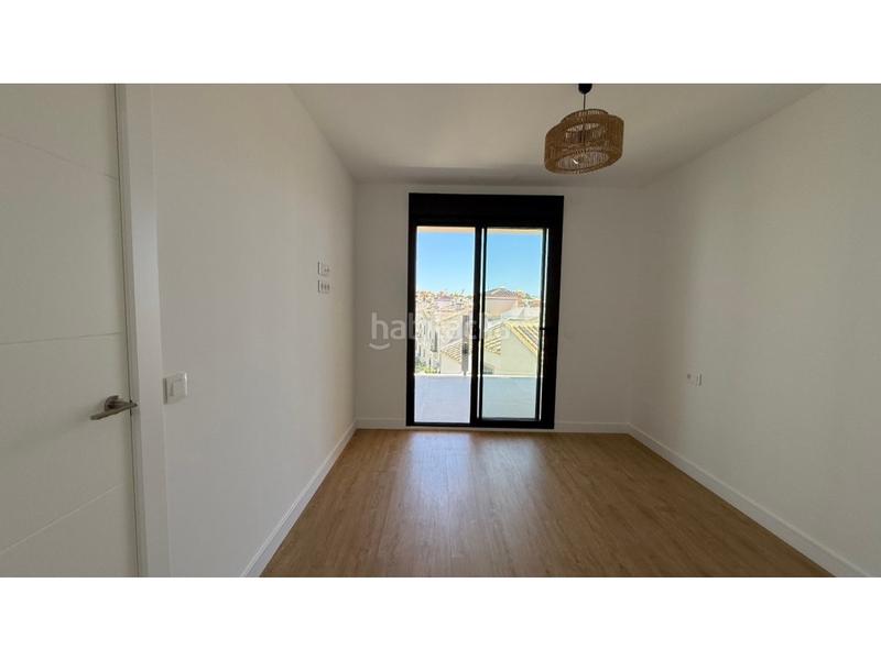 Foto 22a1686b-e112-40d2-be15-77328412e626. Attico in calle rigoletto 10 in Los Almendros Orihuela