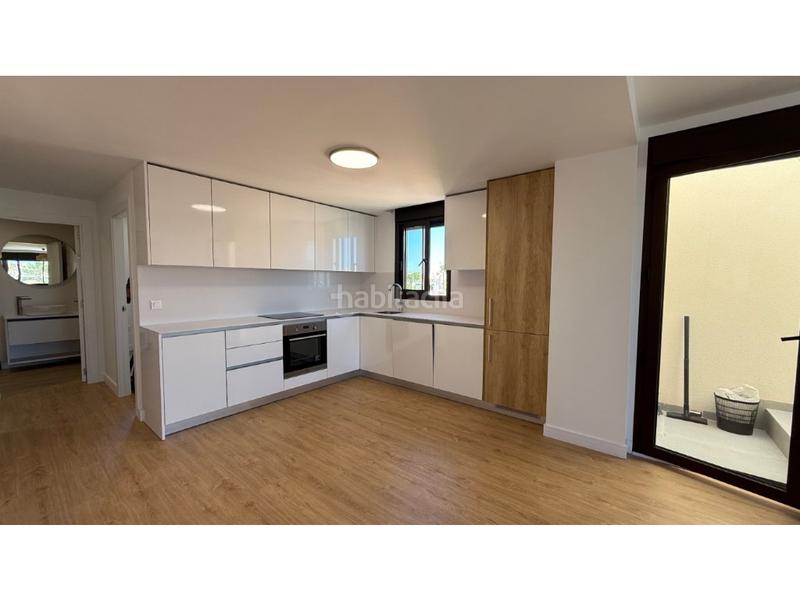 Foto 90f44a6c-ff68-4d9c-9767-b0b5af680801. Attico in calle rigoletto 10 in Los Almendros Orihuela