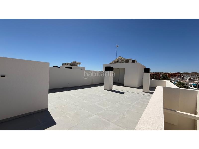 Foto d6eae883-cba8-4b90-8a9b-68f806b587bd. Attico in calle rigoletto 10 in Los Almendros Orihuela