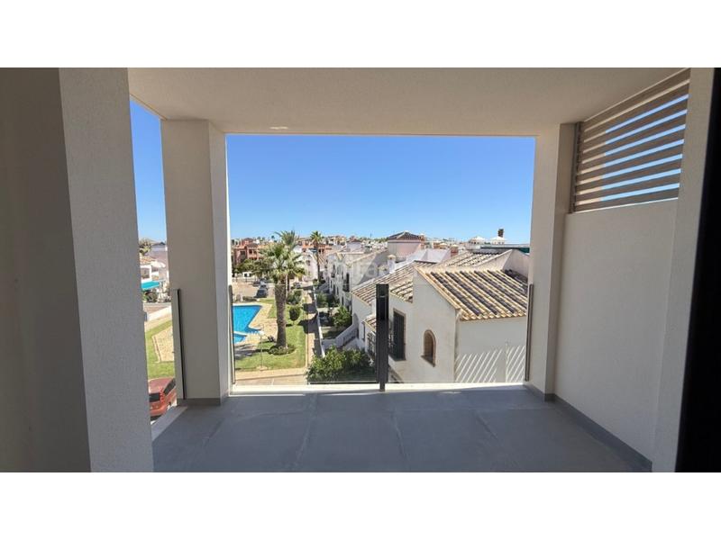 Foto ef66ec85-f817-4a57-a9d4-052f5595123f. Attico in calle rigoletto 10 in Los Almendros Orihuela