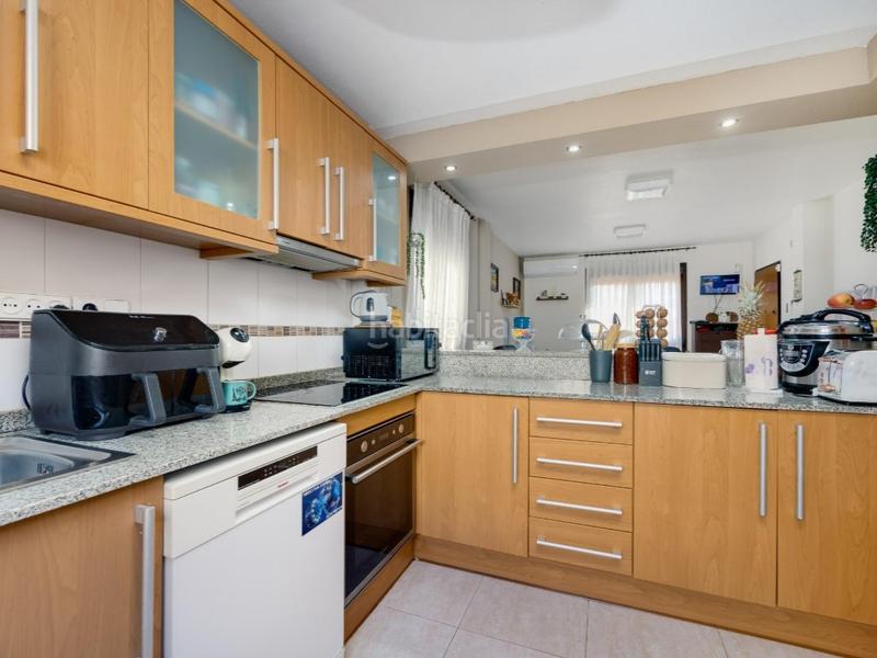 Foto 920da2f1-95b5-4e29-a1c7-7552d7e7afa7. Maison dans calle madame buterffly 1-b dans Los Almendros Orihuela