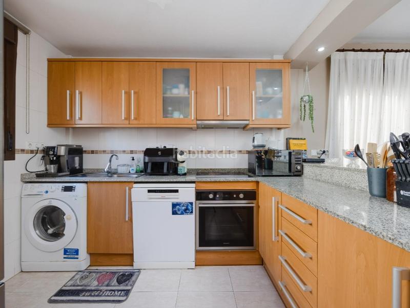 Foto c0dd642b-2397-4edb-9ea5-273c910420bd. Maison dans calle madame buterffly 1-b dans Los Almendros Orihuela